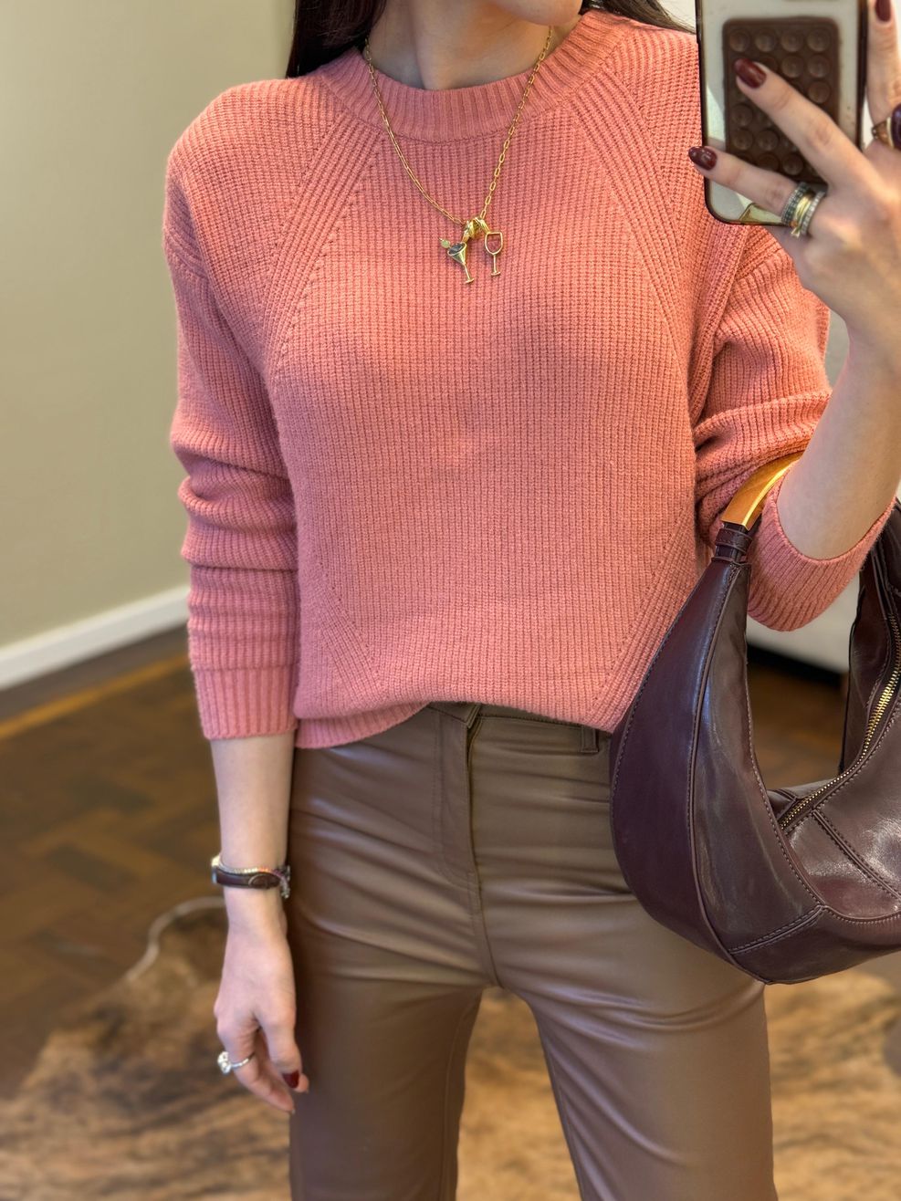 Básica Mini Canelado Manga Raglan - Cor Preta