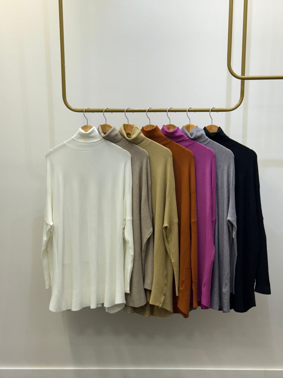 Blusa Ampla Fio Modal de Mangas Mais Justas - Bege