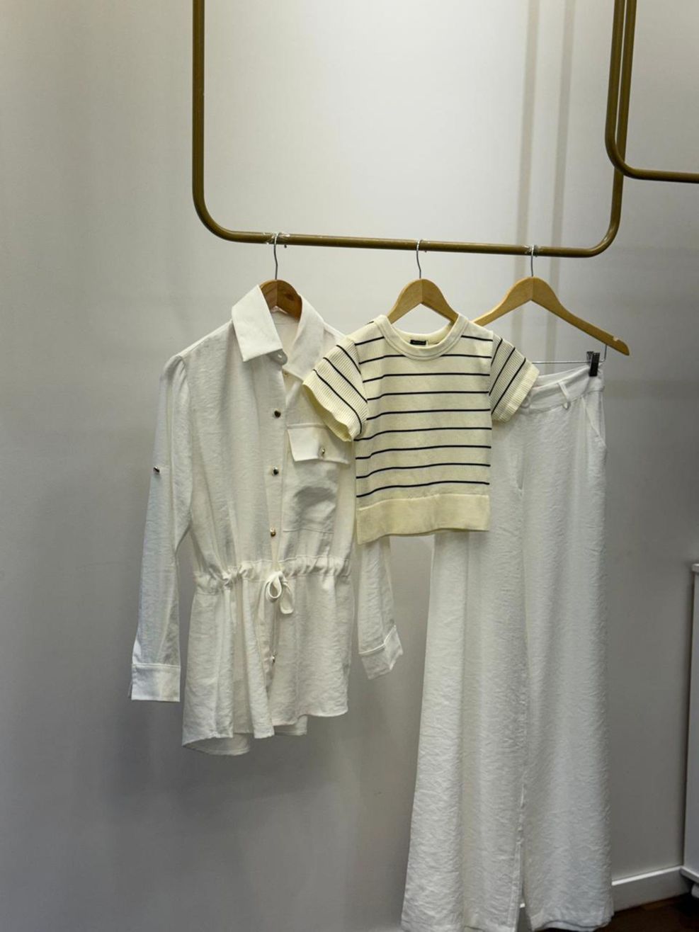 T-shirt Microfibra Cropped Iza - Listrado