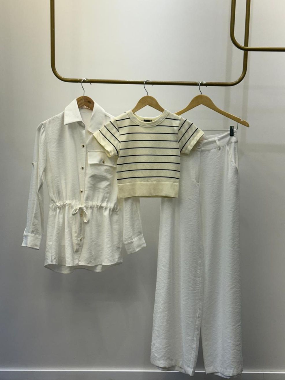 T-shirt Microfibra Cropped Iza - Listrado