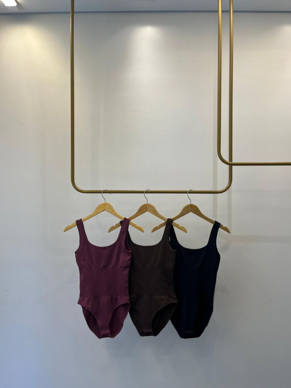 Body Modelador Karina - Marrom