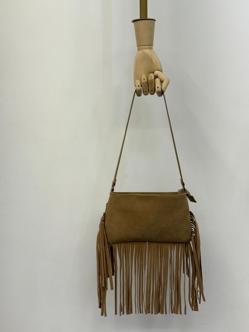 Bolsa Tiracolo Pequena c/ Franjas 