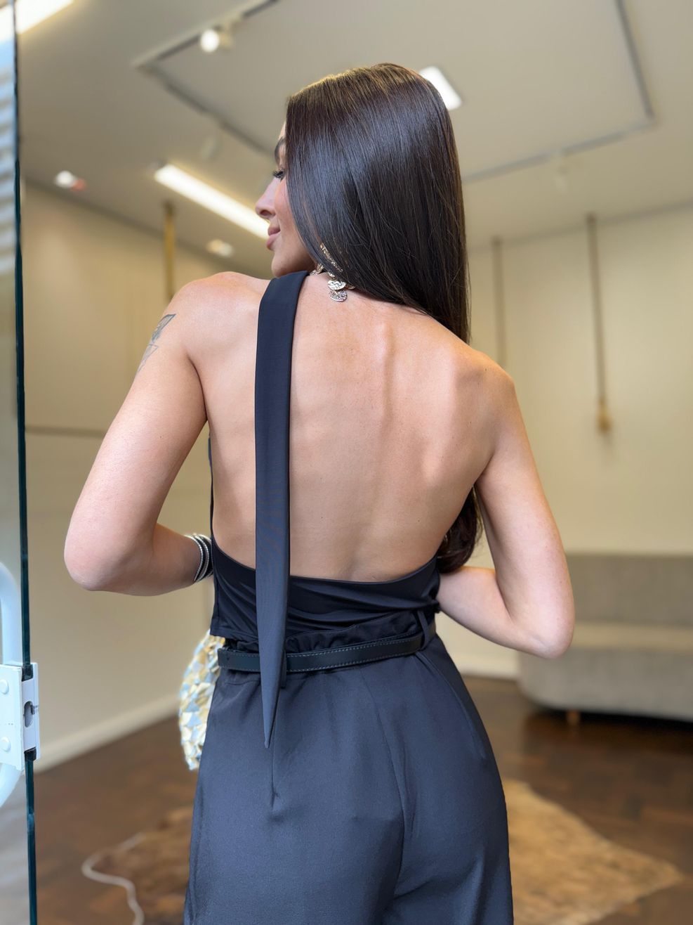 Blusa Frente Única Fluit - Preta