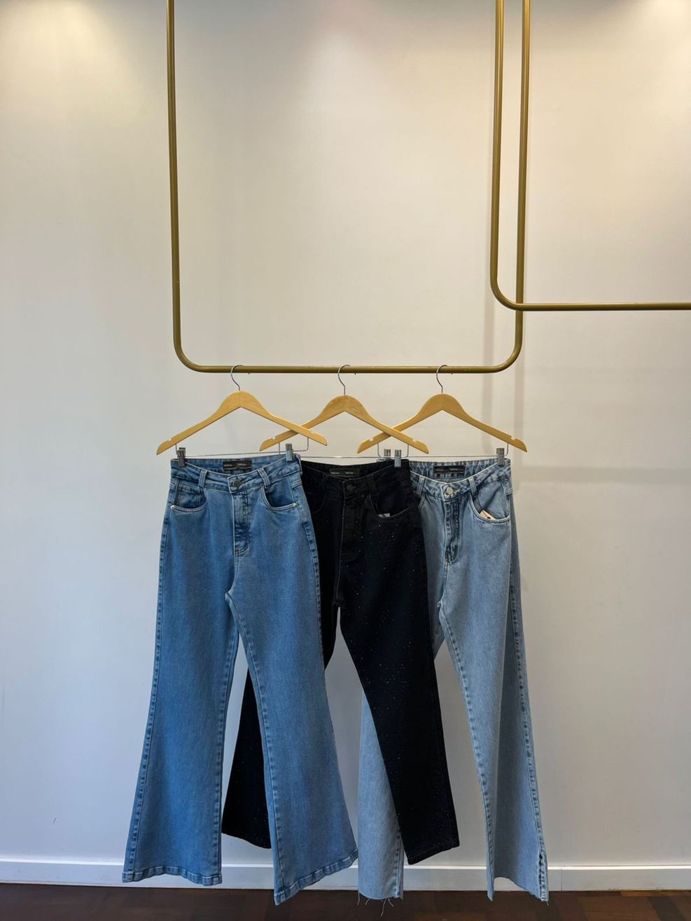 Calça Jeans Flare 1% Elastano Donna