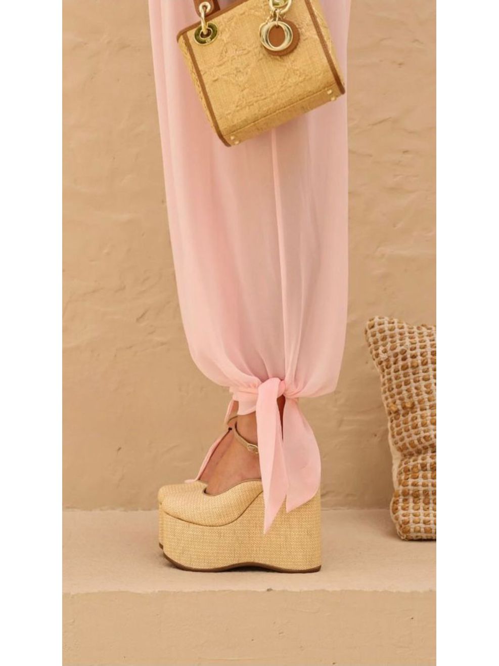 Conjunto Sophie Crepe de Seda - Rosa Bebê 