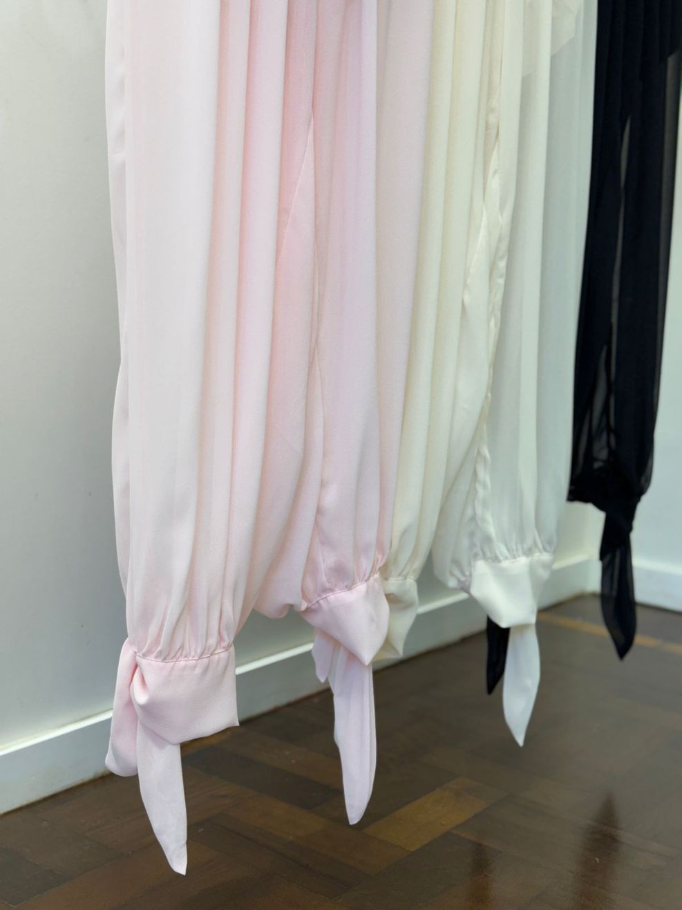 Conjunto Sophie Crepe de Seda - Creme 
