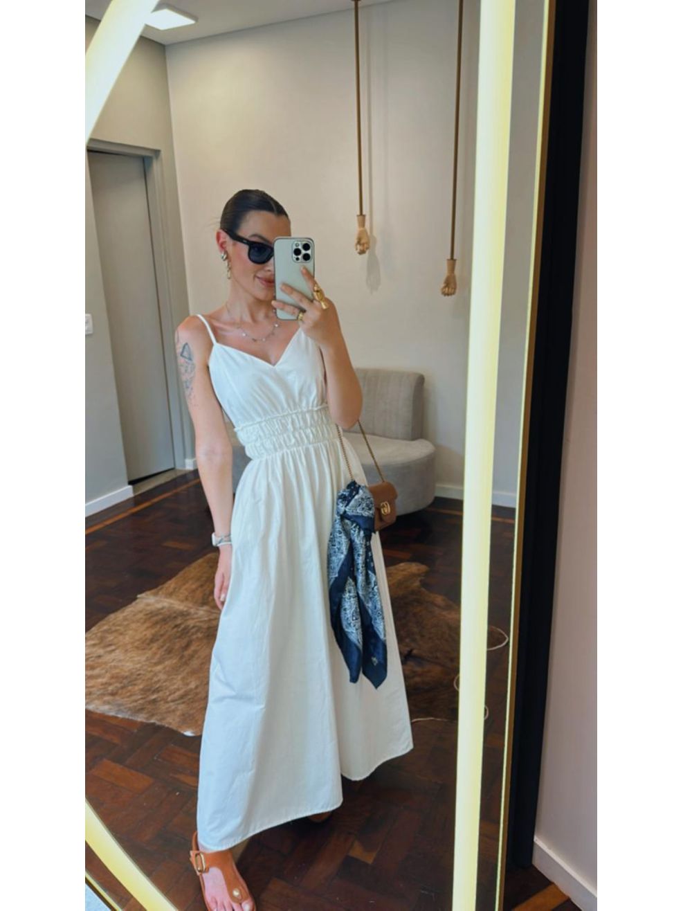  Vestido Tricoline Alça Gaspar 