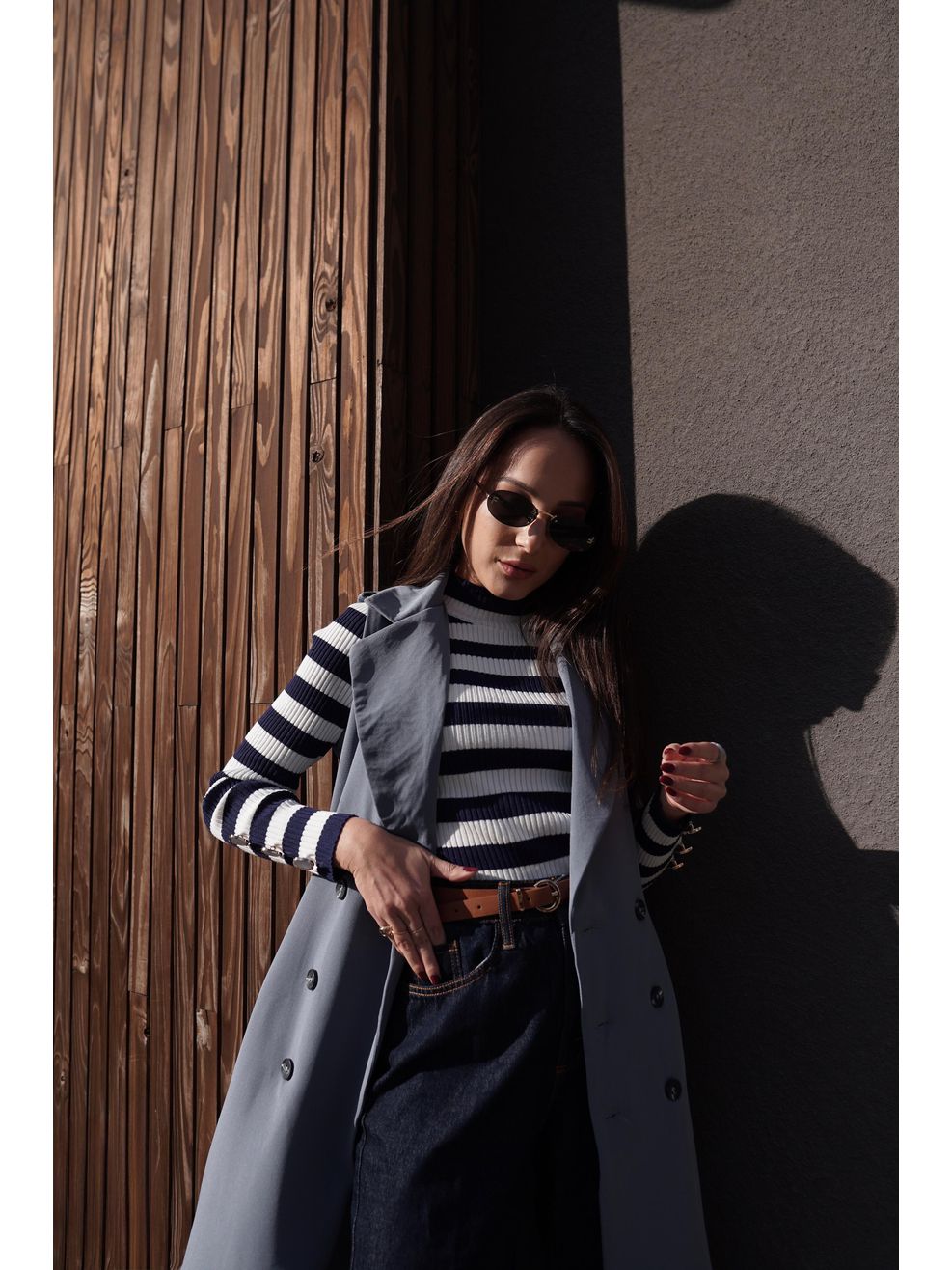 Cacharrel de Tricot Listrada Botões Dourado com Perolado Mangas - Branco c/ Azul 