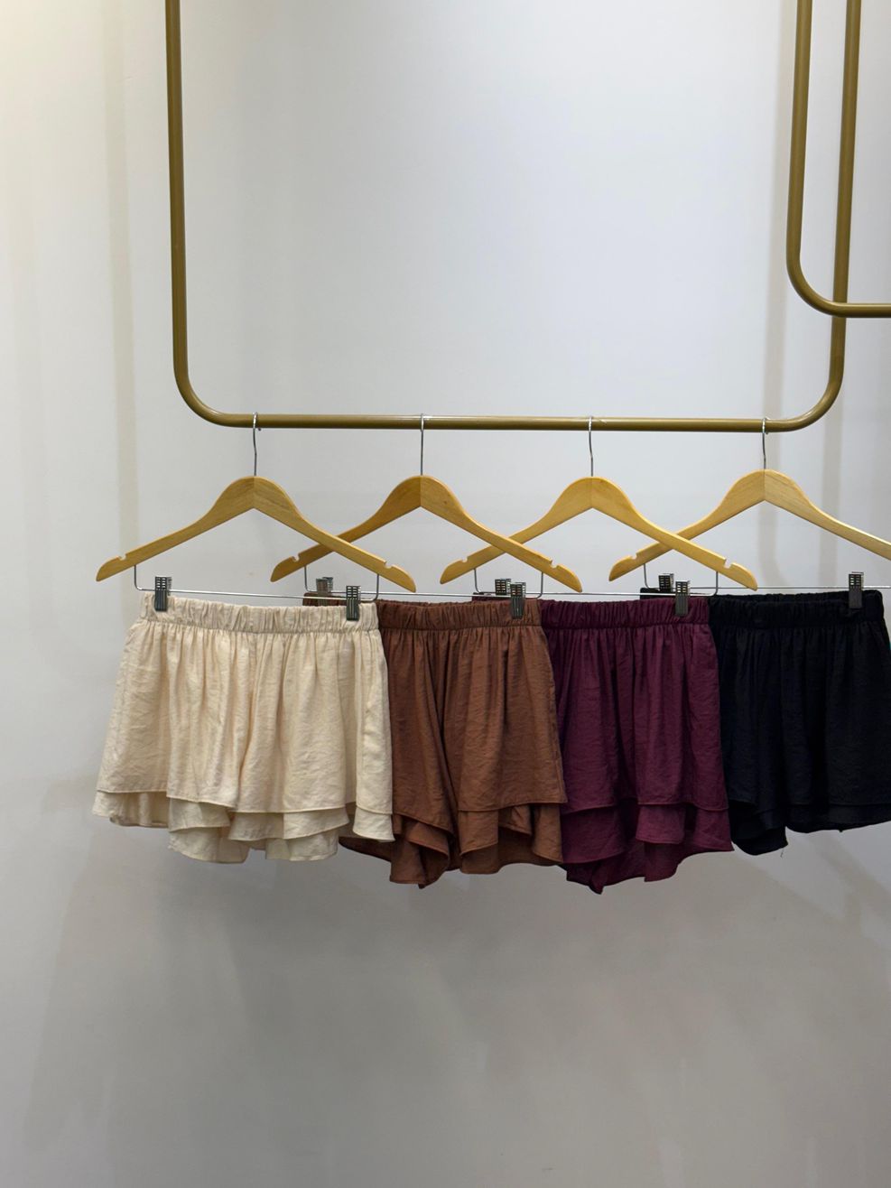 Shorts Camadas Barcelona - Uva