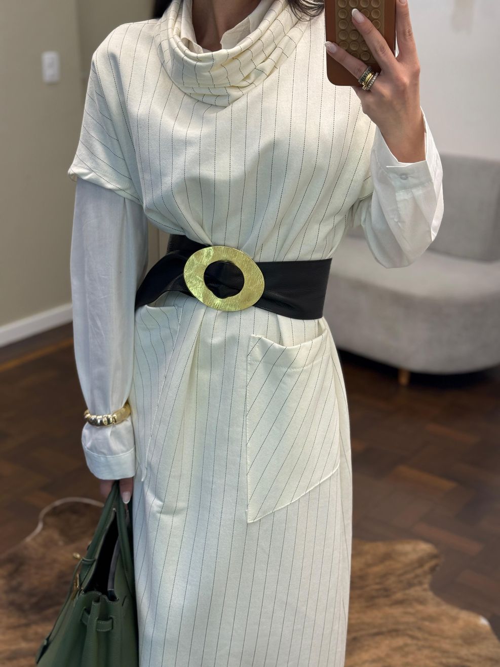 Vestido Moletom Risca de Giz - Gola Boba - Off White 