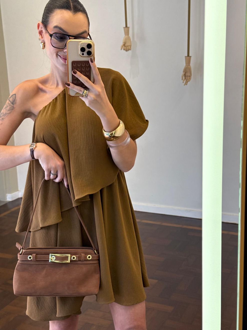 Vestido Um Ombro Só Camel 
