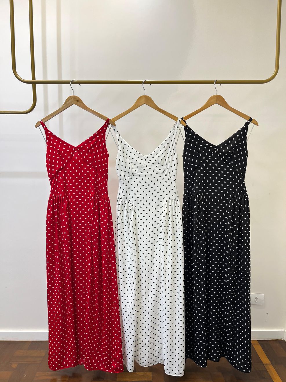 Vestido Poá Midi de Alça Heloísa - Vermelho 