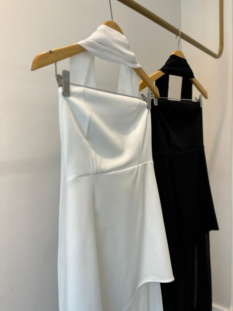 Vestido Tomara que Caia Echarpe Vicky - Preto 