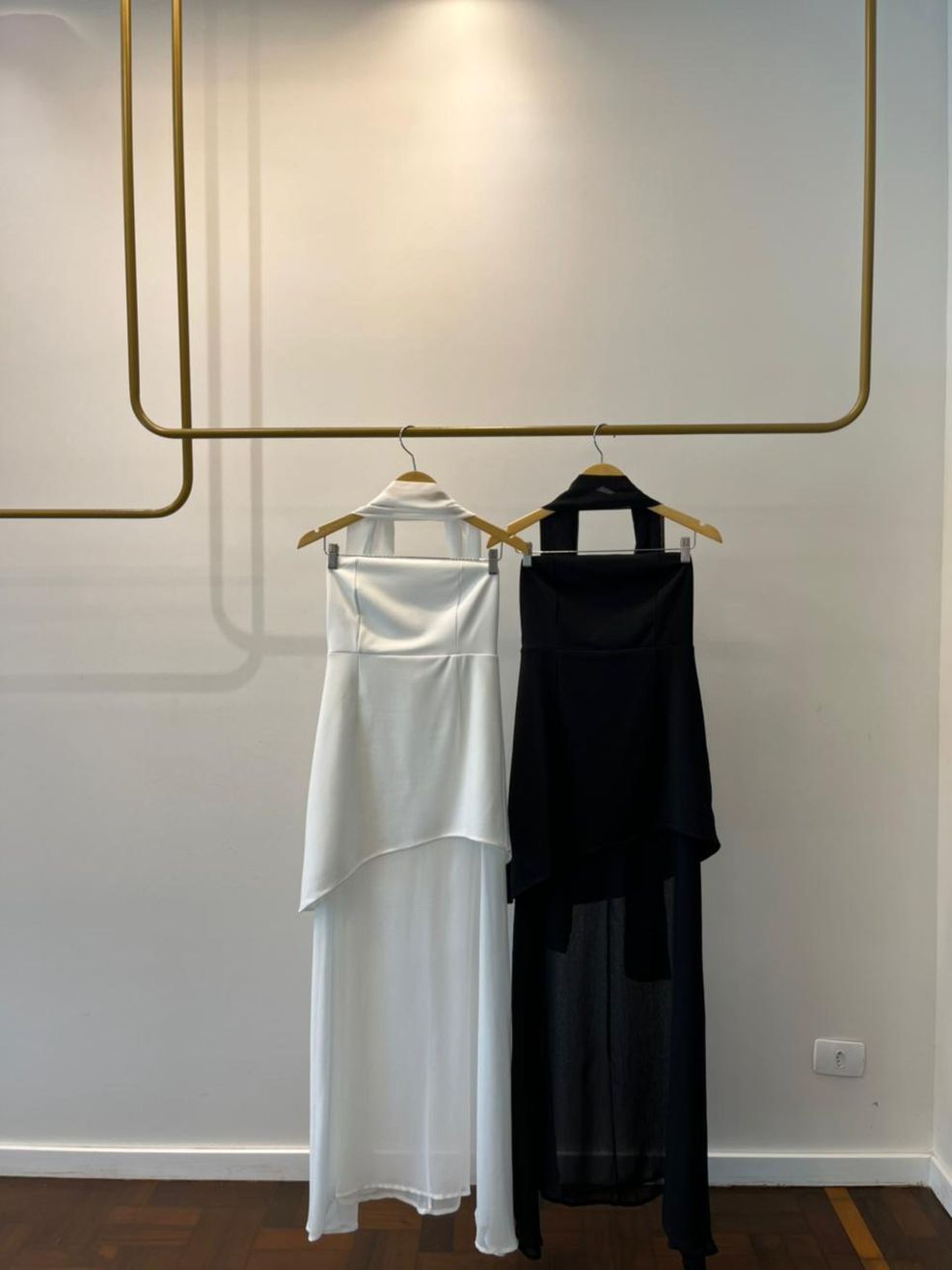 Vestido Tomara que Caia Echarpe Vicky - Preto 