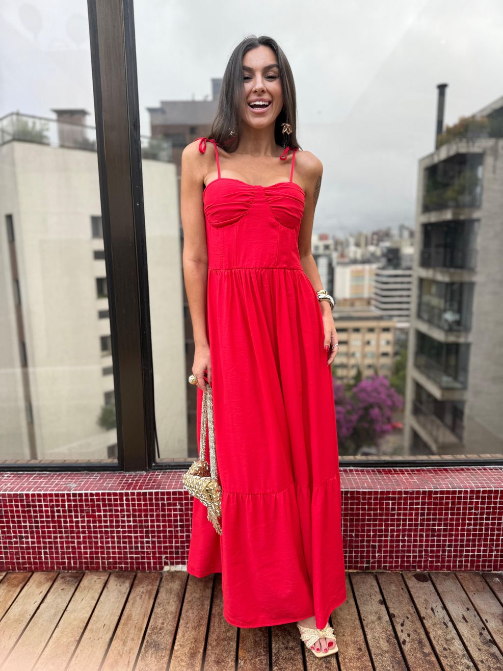 Vestido Midi Vermelho Tipo Corselet Alça Amarração