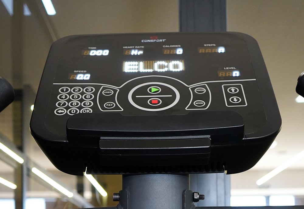 simulador-de-escada-profissional-consport-painel-completo-e-treino-personalizado-02
