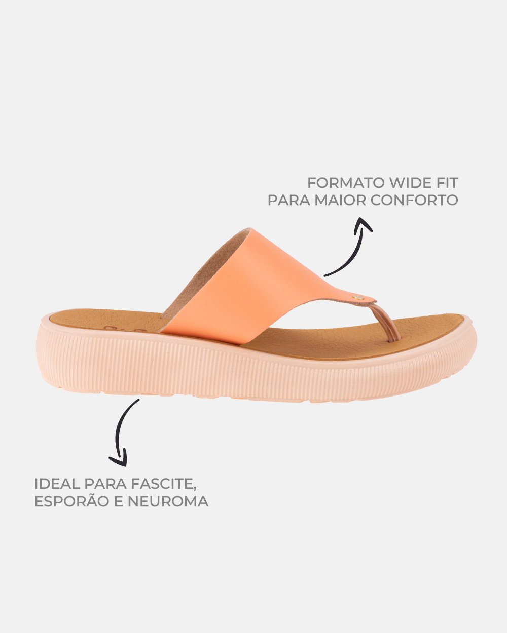 Sandália com tecnologia Wide Fit