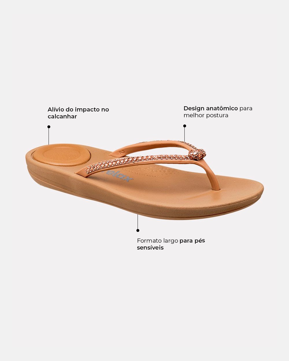Sandália com tecnologia Wide Fit