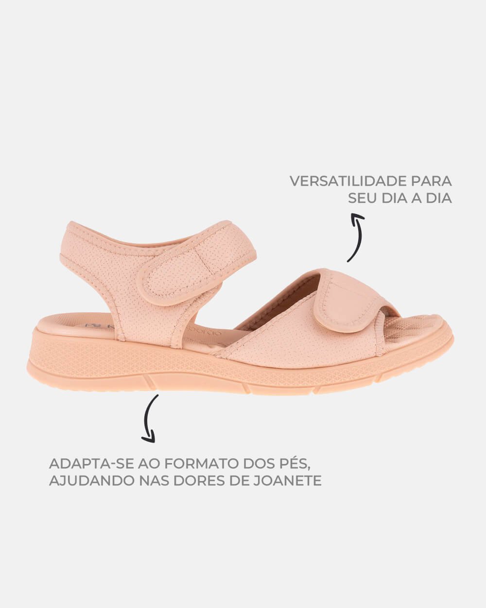 Sandália com tecnologia Wide Fit