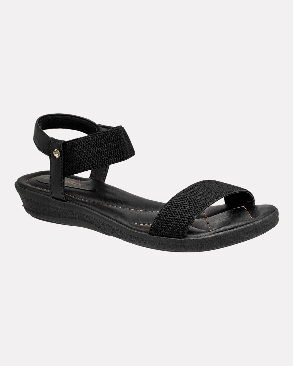 Sandália com tecnologia Wide Fit