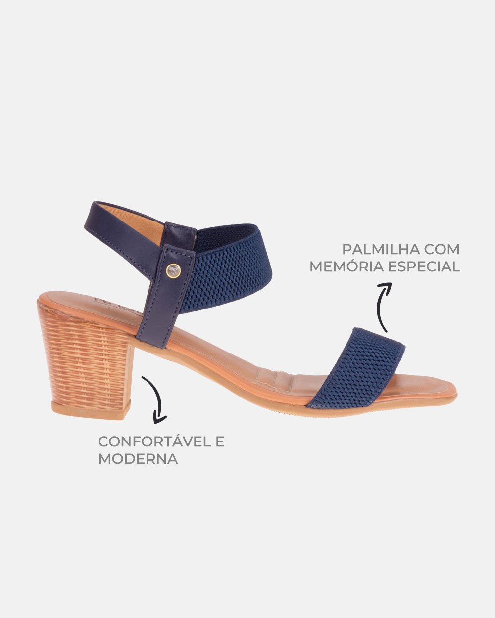 Sandália com tecnologia Wide Fit