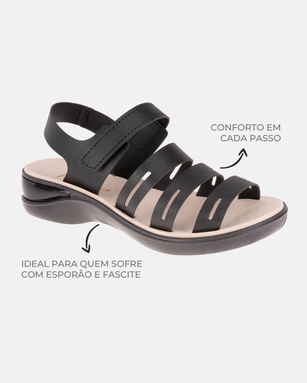 Sandália com tecnologia Wide Fit