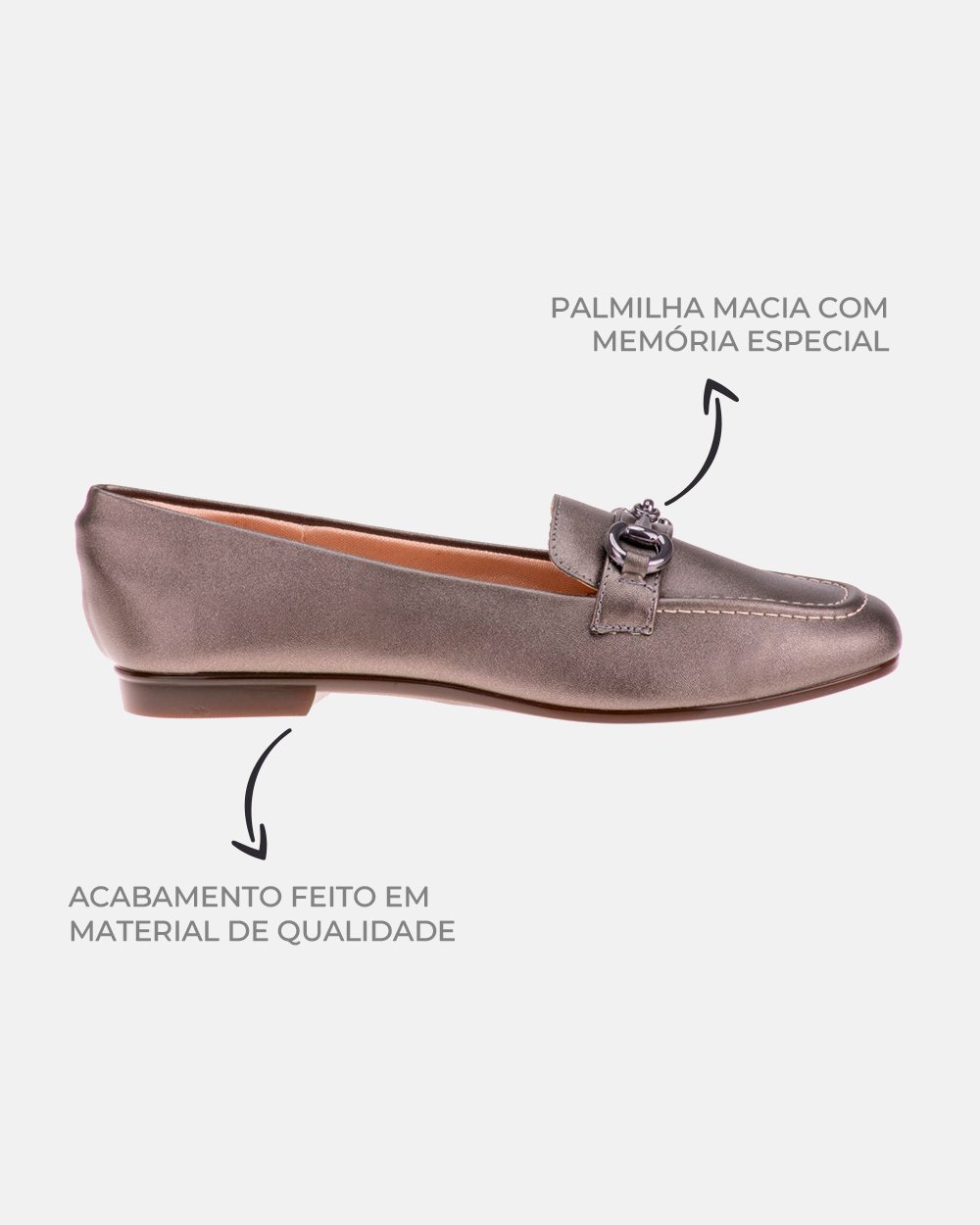 Sandália com tecnologia Wide Fit
