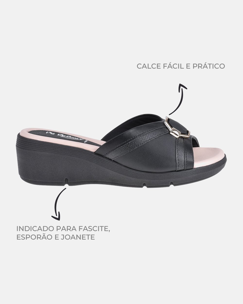 Sandália com tecnologia Wide Fit