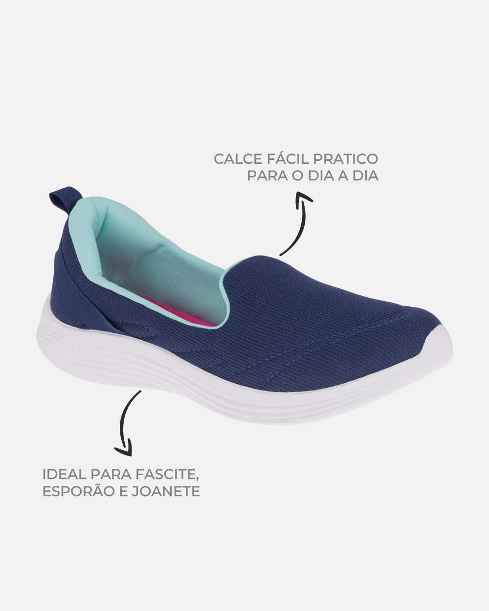 Sandália com tecnologia Wide Fit