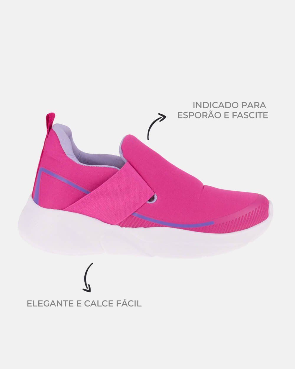 Sandália com tecnologia Wide Fit