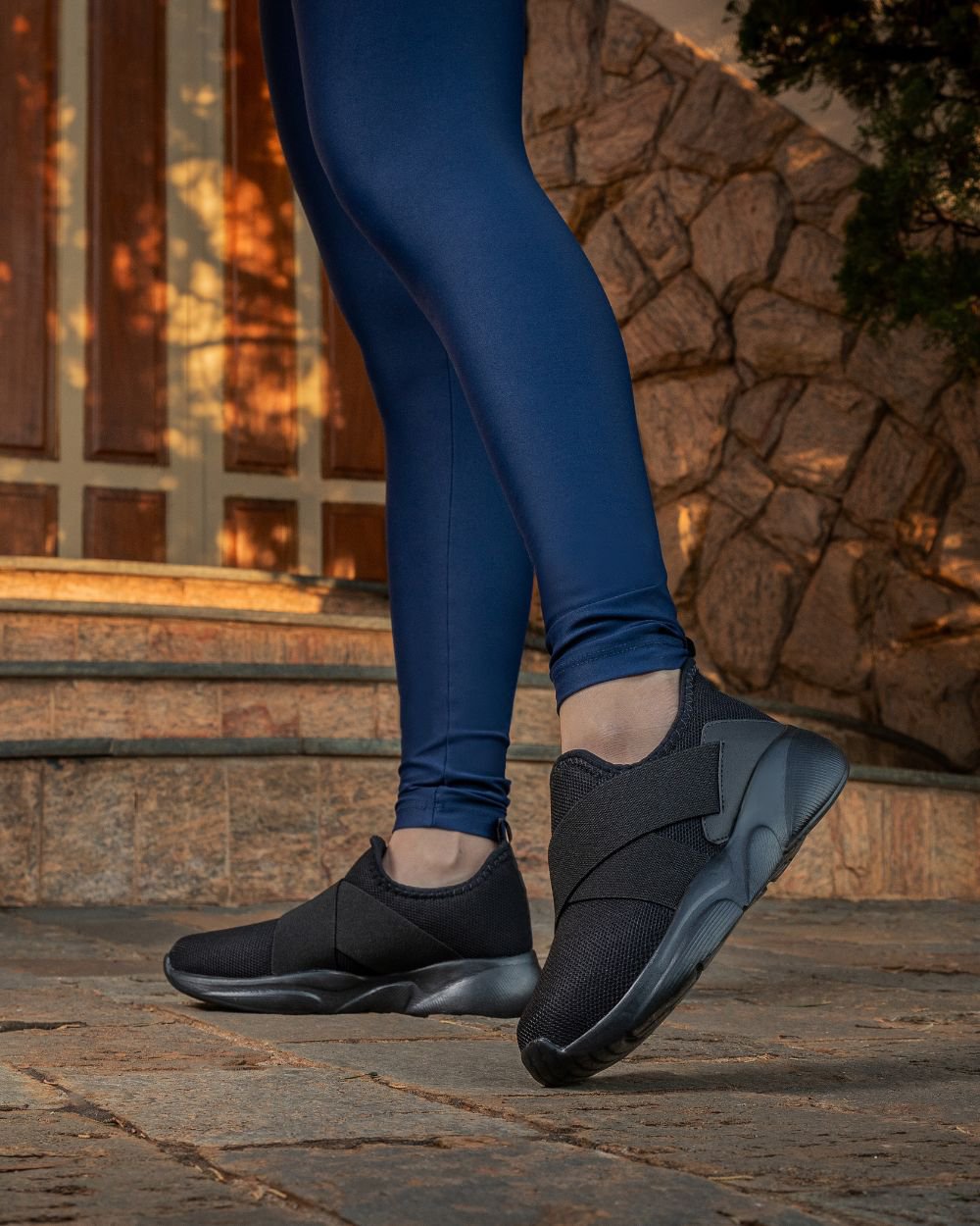 Tênis Pluma - visão lateral